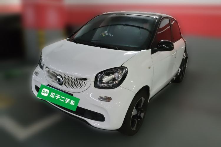 Used smart forfour 2018 0.9T 66 kW Fashion Edition