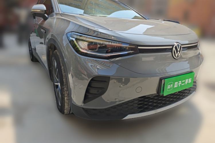 Used Volkswagen ID.4 CROZZ 2022 Pure Edition Limited Edition Front Right 45 Deg