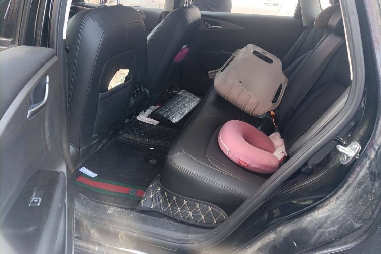 Used Wuling Xingguang 2023 70 Standard Edition Left Rear Seat