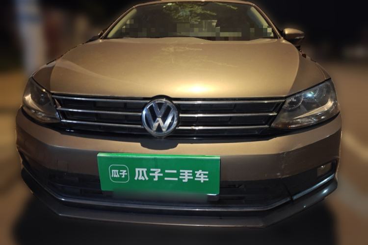 Used Volkswagen Sagitar 2015 230TSI Manual Comfort Version