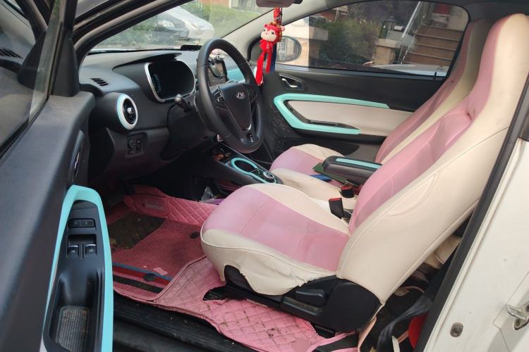 Used Chery QQ Little Ant 2021 150 000 Yuan "Ant Fan" Edition New Ant Xuan Version Lithium-NMC Battery Driver Seat