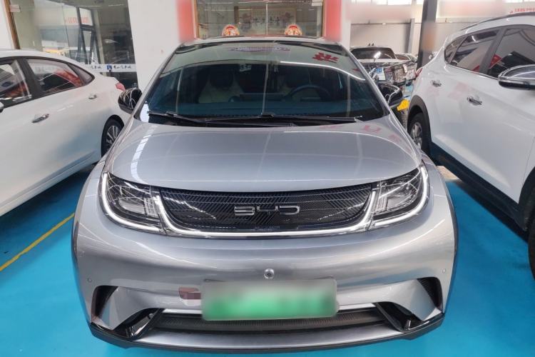Used BYD Dolphin 2023 420 km Fashion Edition Front