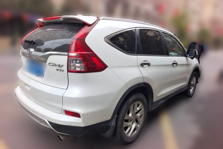 Used Honda CR-V 2015 2.4L two-wheel drive luxury version
