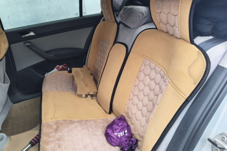 Used Skoda Rapid 2013 1.6L Manual Smart Selection Model