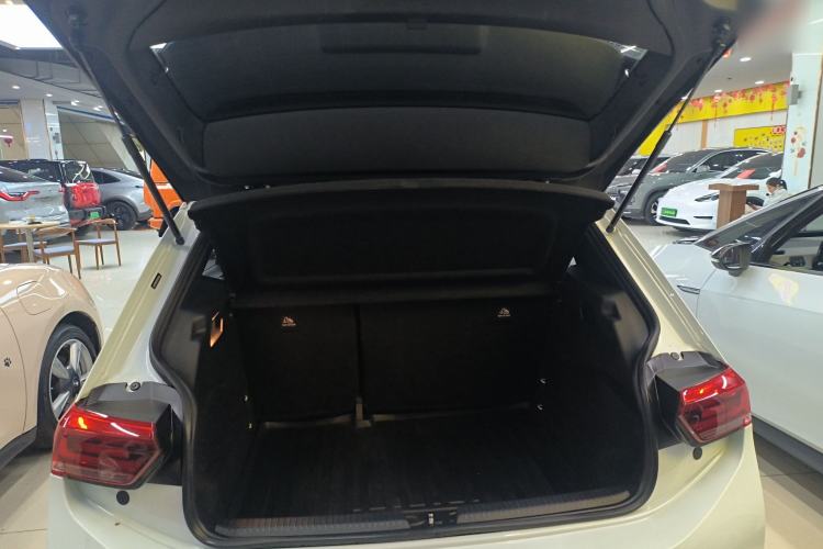 Used Volkswagen ID.3 2023 Upgraded Model Pure Intelligent Enjoyment Version Trunk