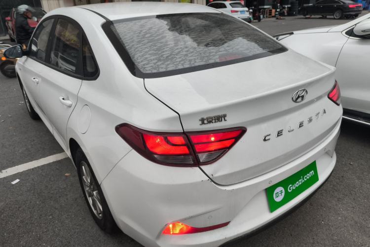 Used Hyundai Celesta 2020 1.6L Automatic GL Enjoyable Edition