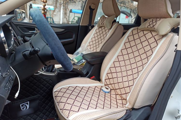 Used Baojun 560 2015 1.8L manual luxury version