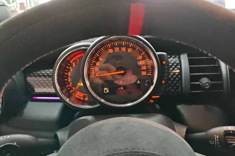 Used MINI 2016 2.0T COOPER S Pioneer Edition Instrument Cluster