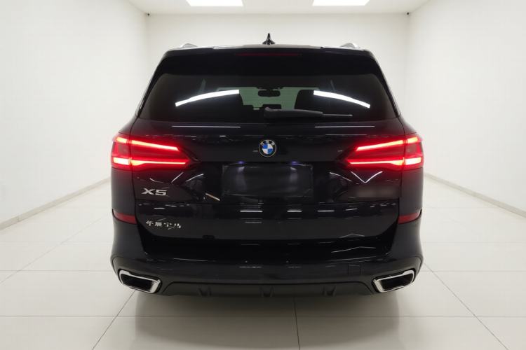 Used BMW X5 2022 Restyled xDrive 40Li M Sport Package Rear