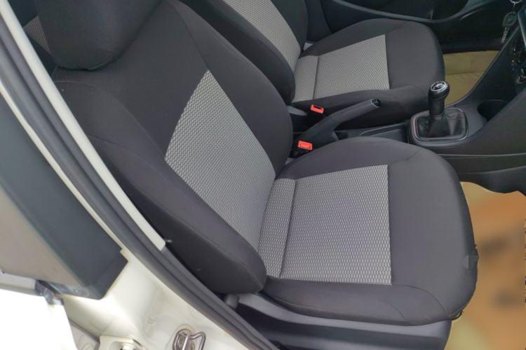 Used Volkswagen Polo 2013 1.4L Manual Fashion Edition
