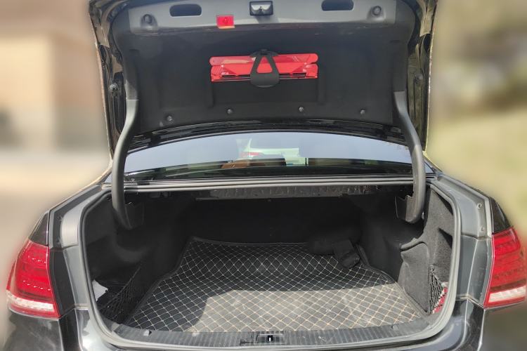 Used Mercedes-Benz E-Class 2014 E 260 L Luxury Model Trunk