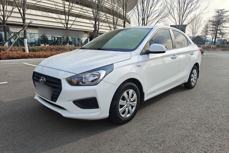 Used Hyundai Verna (older generation) 2020 1.4L Manual GL Refreshed Edition