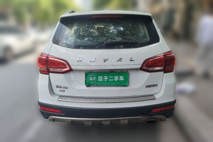 Used Haval H6 2015 Revised Version Sport Edition 1.5T Manual Transmission Two-Wheel Drive Elite Grade Rear