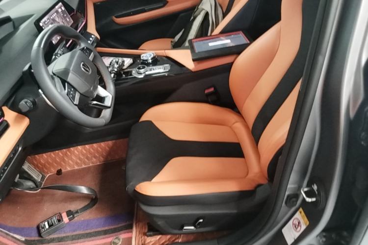 Used CHANGAN UNI-V 2023 2.0T Leading-Speed Edition
