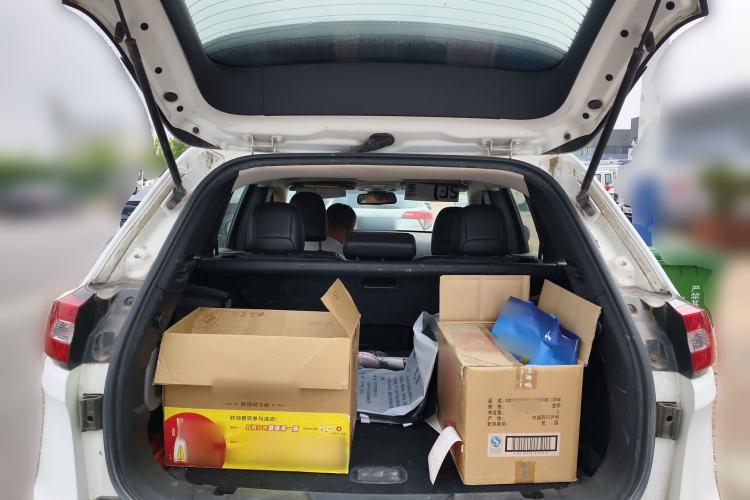 Used Jeep Cherokee 2017 2.0L Superior Edition Trunk