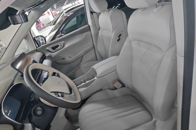 Used Roewe iMAX8 New Energy 2025 1.5T DMH Lu Zun Deluxe Edition