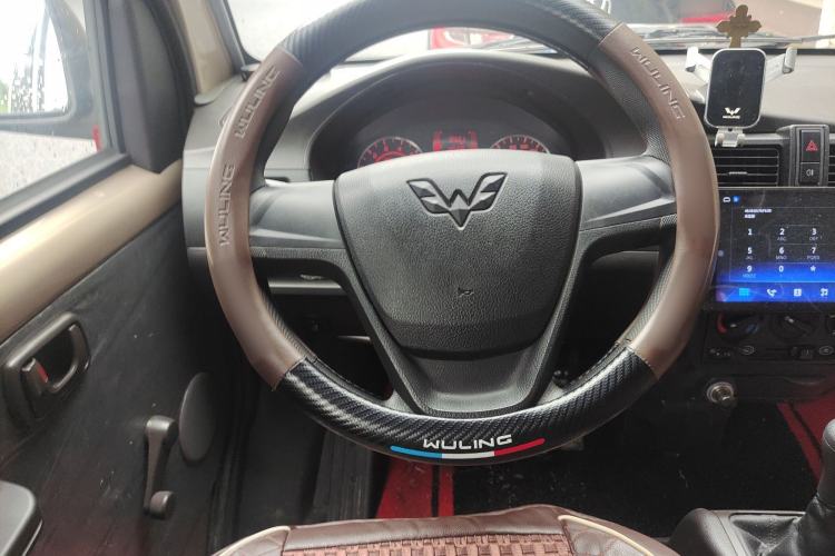 Used Wuling Rongguang 2021 1.5L Extended Basic Model LAR Steering Wheel
