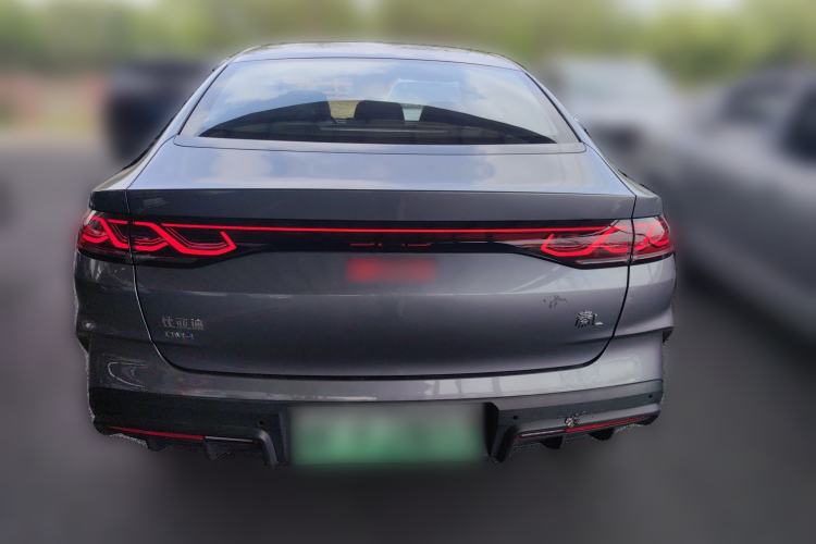 Used BYD Qin L 2024 DM-i 120KM Excellence Model
