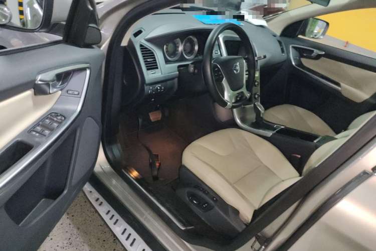 Used Volvo XC60 2013 T5 Zhiya Edition
