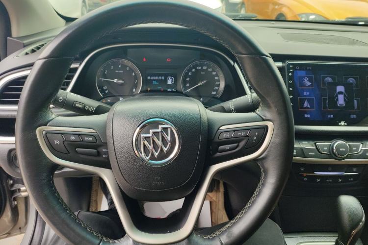 Used Buick Excelle GX 2018 18T Automatic Flagship Model Steering Wheel