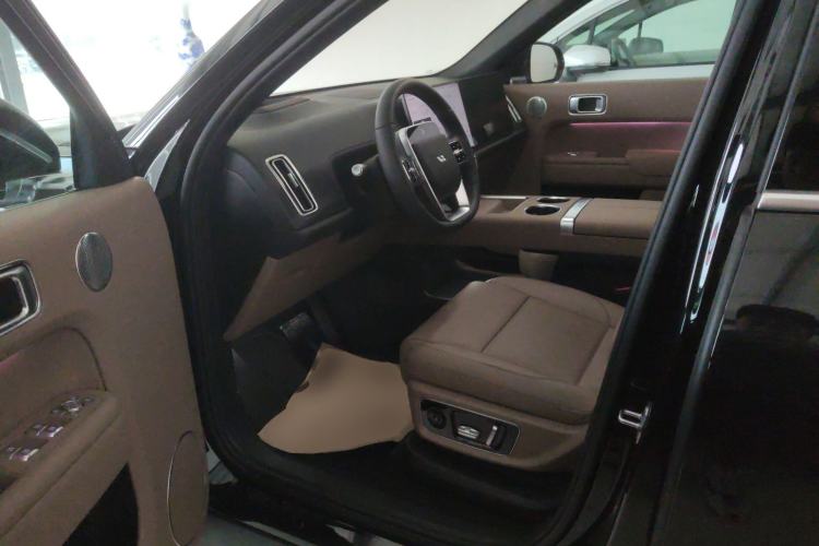 Used Li Auto L8 2025 Pro Smart Refresh Edition