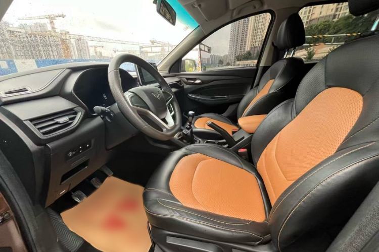 Used Wuling Hongguang S3 2018 1.5L Manual Comfort Model China V Standard

