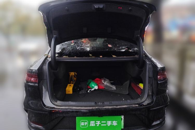 Used BYD Han 2024 EV Glory Edition 506KM Front-Wheel-Drive Premium Model
