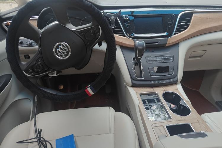 Used Buick GL8 2018 ES 28T Comfort Model China VI Standard