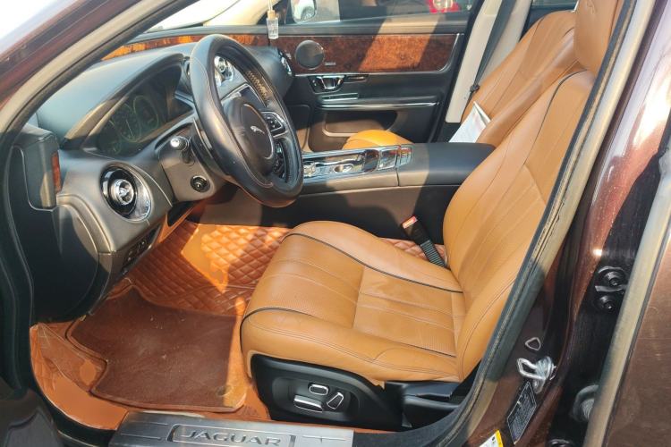 Used Jaguar XJ 2013 XJL 3.0 SC Panoramic Business Edition