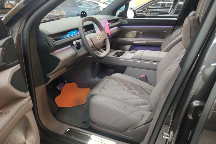 Used Nio ES8 2026 Model 6-seat Executive Luxury Edition Left Front Seat