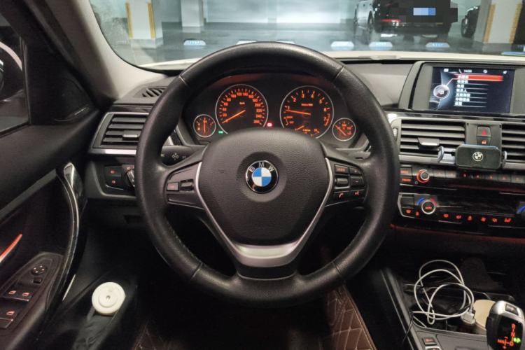 Used BMW 3 Series 2016 320Li Ambition Model