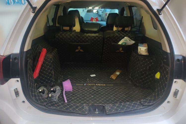 Used Mitsubishi Outlander 2021 2.0L Two-Wheel Drive Comfort Edition 5 Seats