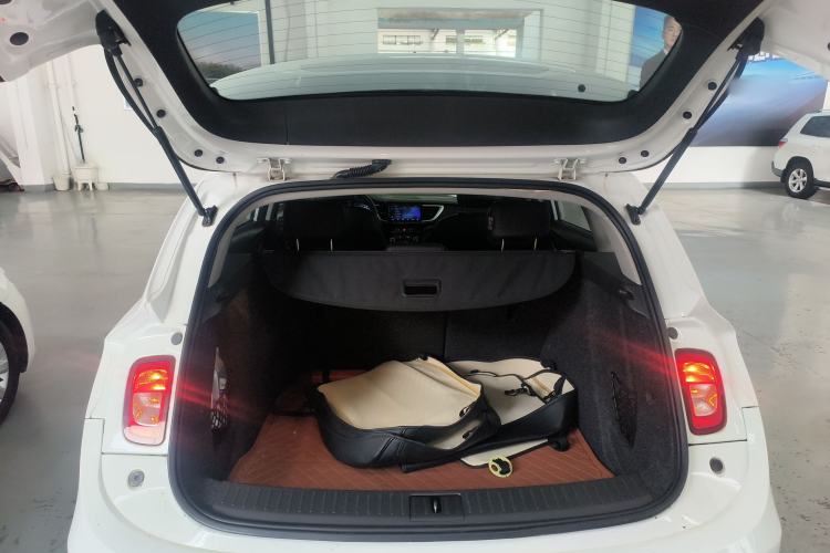 Used Buick Excelle GX 2018 18T Automatic Elite Model
