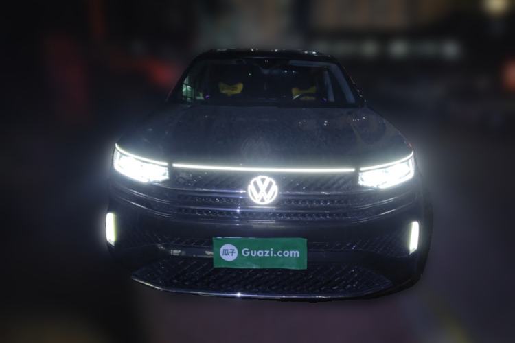 Used Volkswagen Tavendor 2023 380TSI Four-Wheel Drive R-Line Cruise Edition
