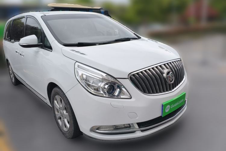 Used Buick GL8 2014 3.0L XT Luxury Business Flagship Edition Front Right 45 Deg