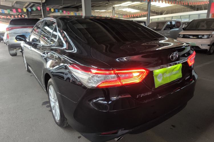 Used Toyota Camry 2019 Revised Version 2.0G Luxury Edition