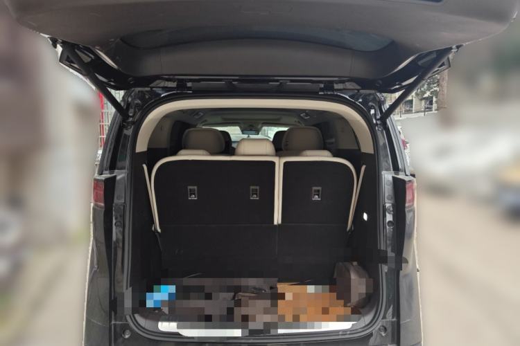 Used Denza D9 2025 DM-i Intelligent Drive 1020 Four-Wheel Drive Prestige Model
