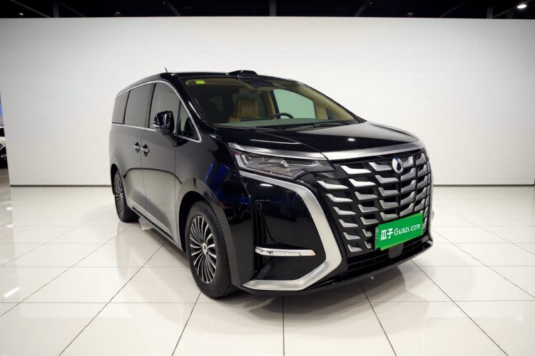 Used Denza D9 2025 DM-i Intelligent Drive 1020 Four-Wheel Drive Prestige Model
