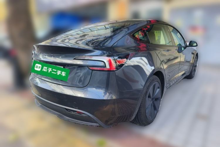 Used Tesla Model 3 2023 Rear-Wheel-Drive Version
