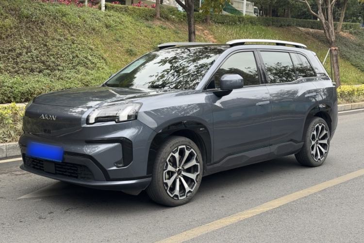 Used AION V 2024 Aion Tyrannosaurus 650 Smart Premium Edition