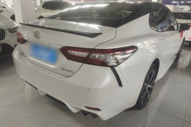 Used Toyota Camry 2018 2.0S FENGSHANG Edition
