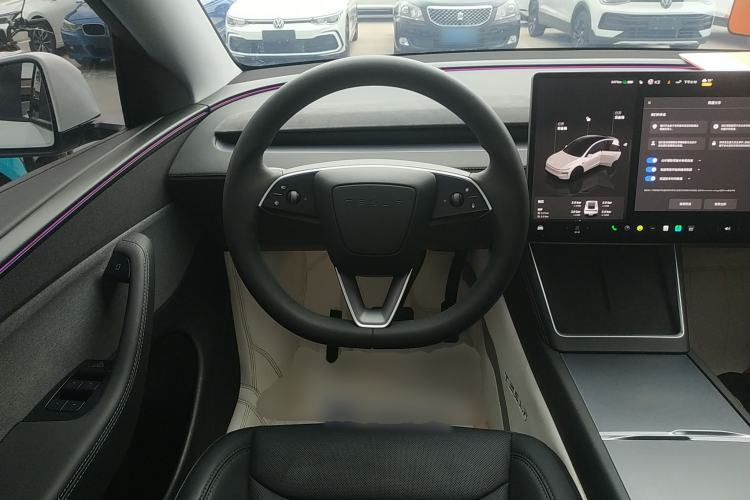 Used Tesla Model Y 2025 Rear-Wheel Drive First Edition