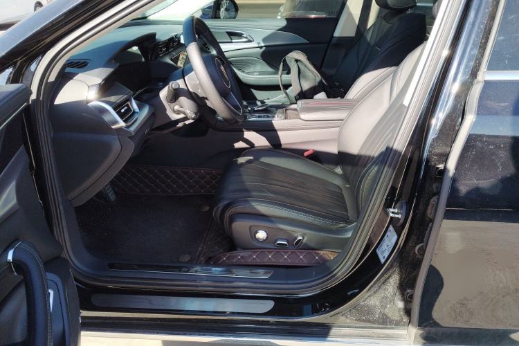 Used Hongqi H5 2024 2.0T Automatic Smart Connect Flagship Edition