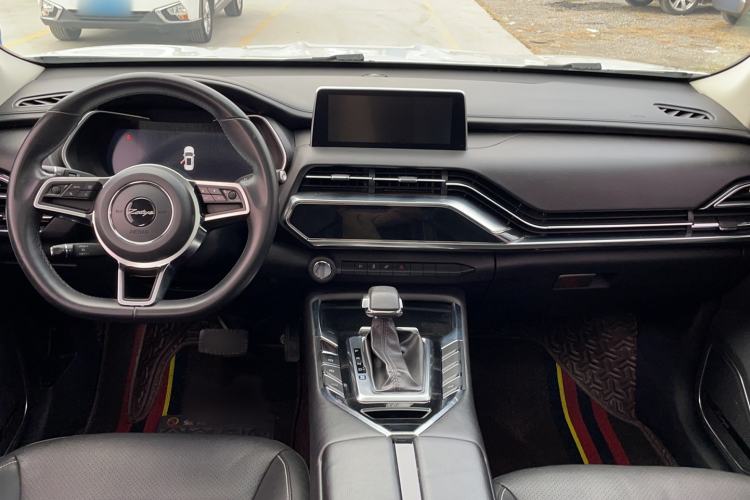 Used Zotye T500 2018 1.5T Automatic Smart Connected Prestige Model
