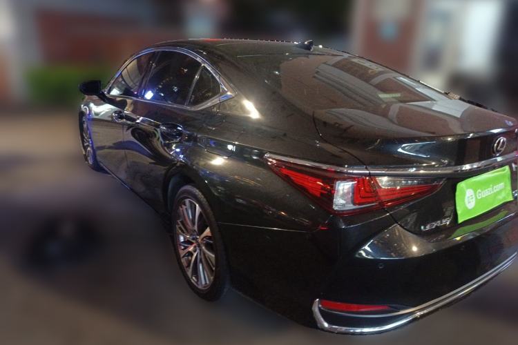 Used Lexus ES 2018 260 Luxury Edition China V Standard