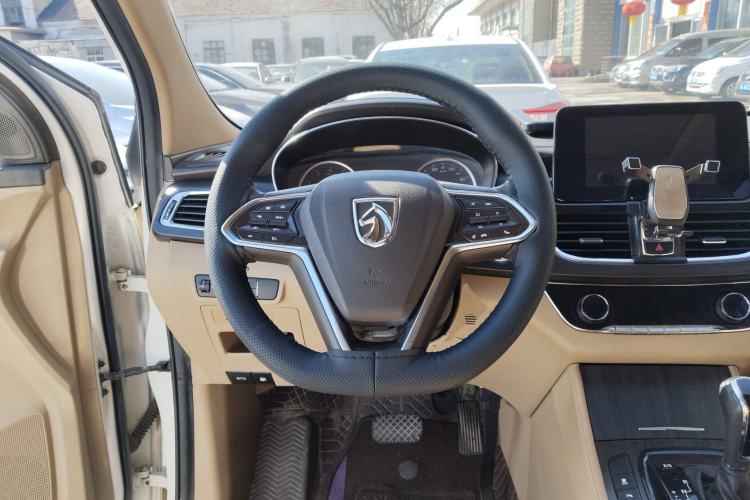 Used Baojun 730 2017 1.8L iAMT Prestige Version 7 Seats