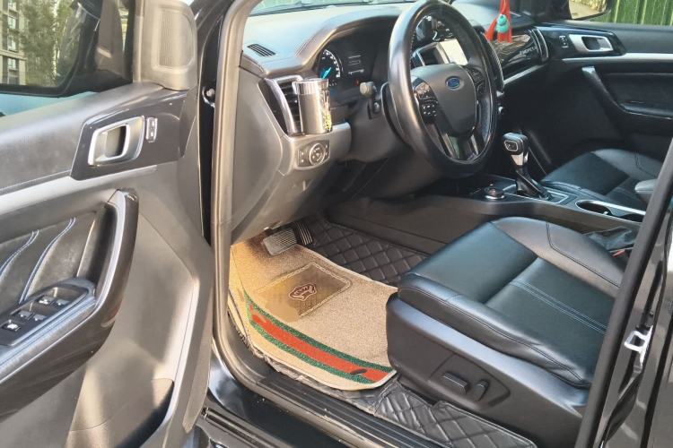 Used Ford Everest 2020 Sport Edition 2.3T Gasoline Automatic 4x4 Luxury Version 5 Seats Driver Seat