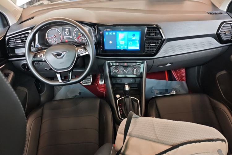 Used Jetta VS7 2020 1.4T Automatic Enjoyment Model Center Console