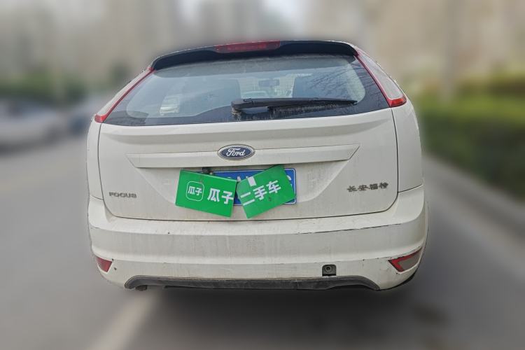 Used Ford Focus 2013 Hatchback Classic 1.8L Manual Fashion Edition
