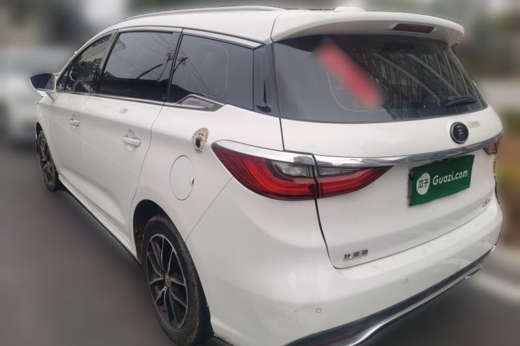 Used BYD Song MAX 2017 1.5T Automatic Smart Connect Prestige 7-Seater
